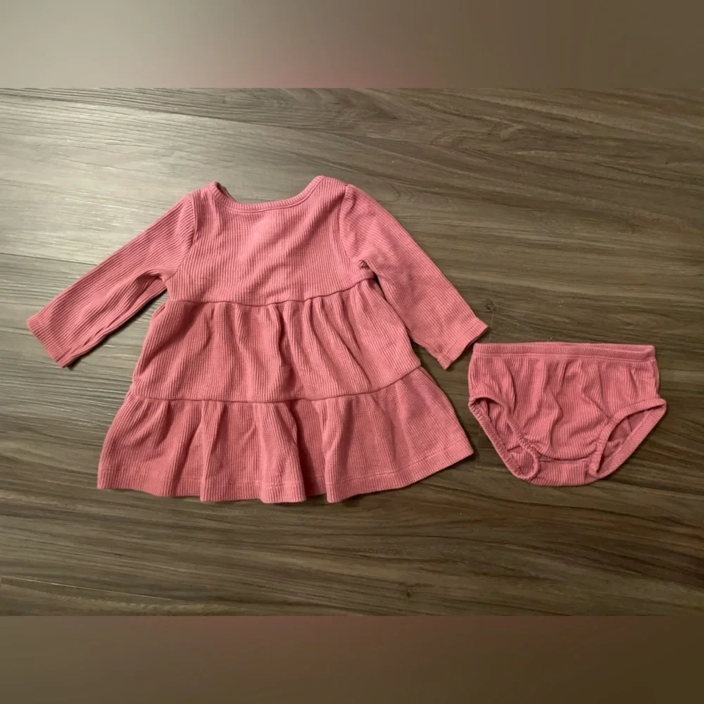 Carter's Dusty Rose Waffle knit long sleeve dress with Baby Bloomers size 6M